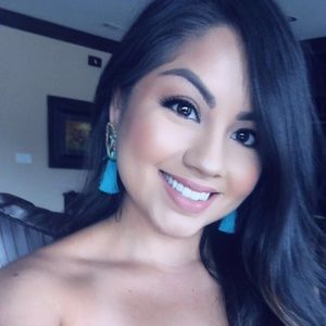 Meet your Posher, Nancy